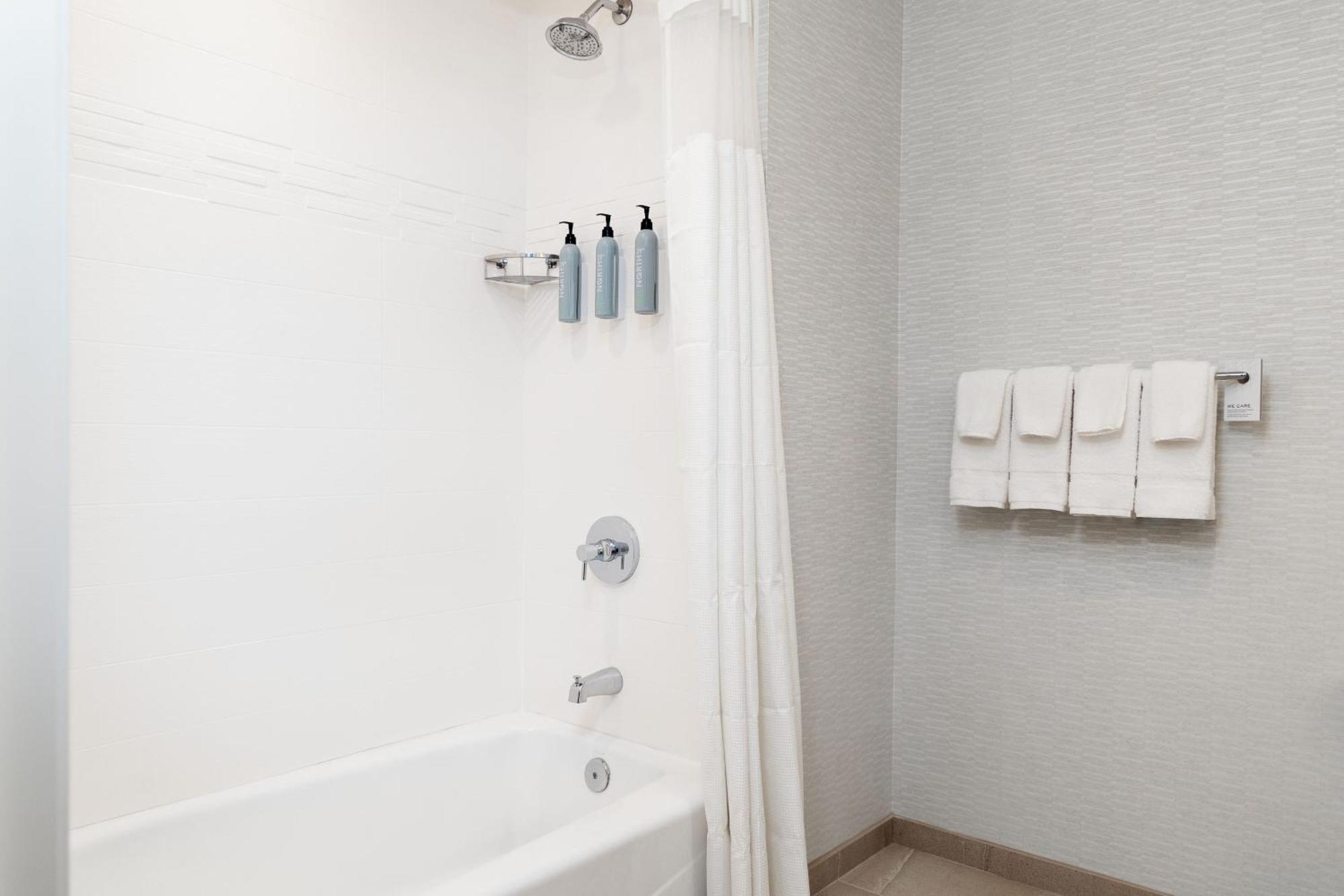 Residence Inn By Marriott Anaheim Brea Eksteriør billede